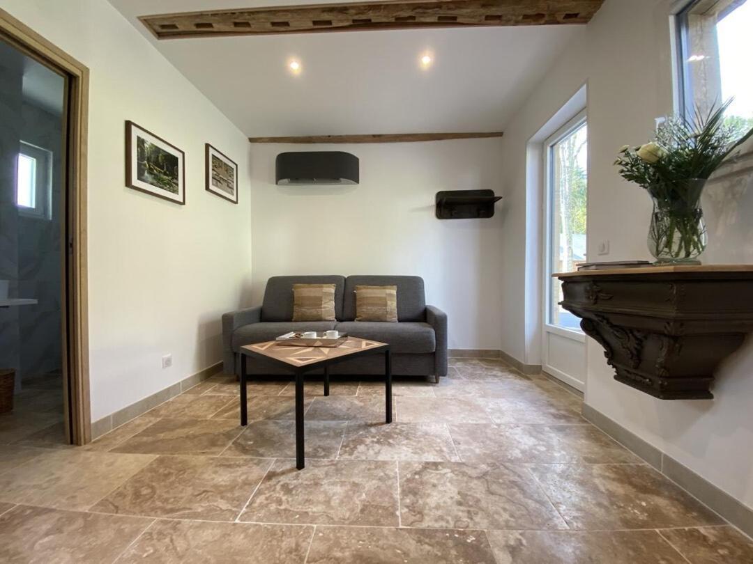 Le Domaine D'Angerville - Chambres D'Hotes Room photo