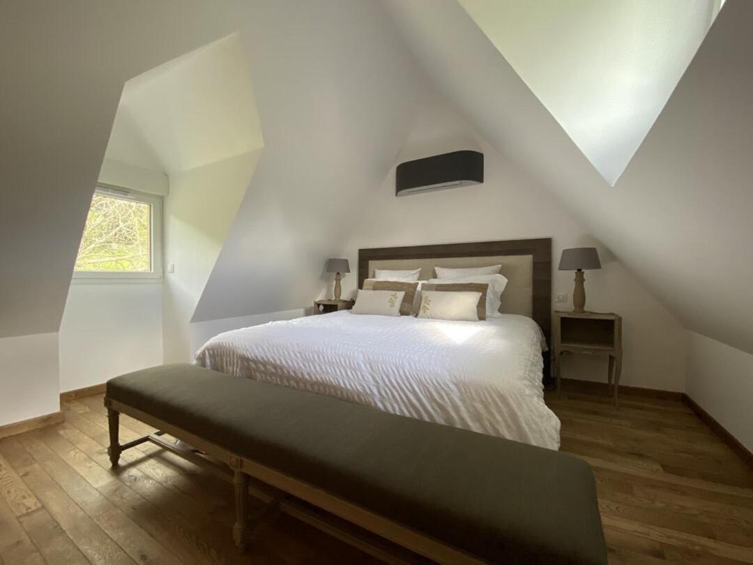 Le Domaine D'Angerville - Chambres D'Hotes Room photo