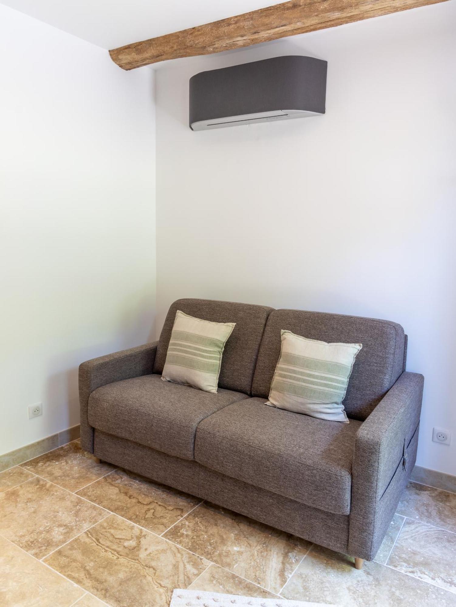 Le Domaine D'Angerville - Chambres D'Hotes Room photo